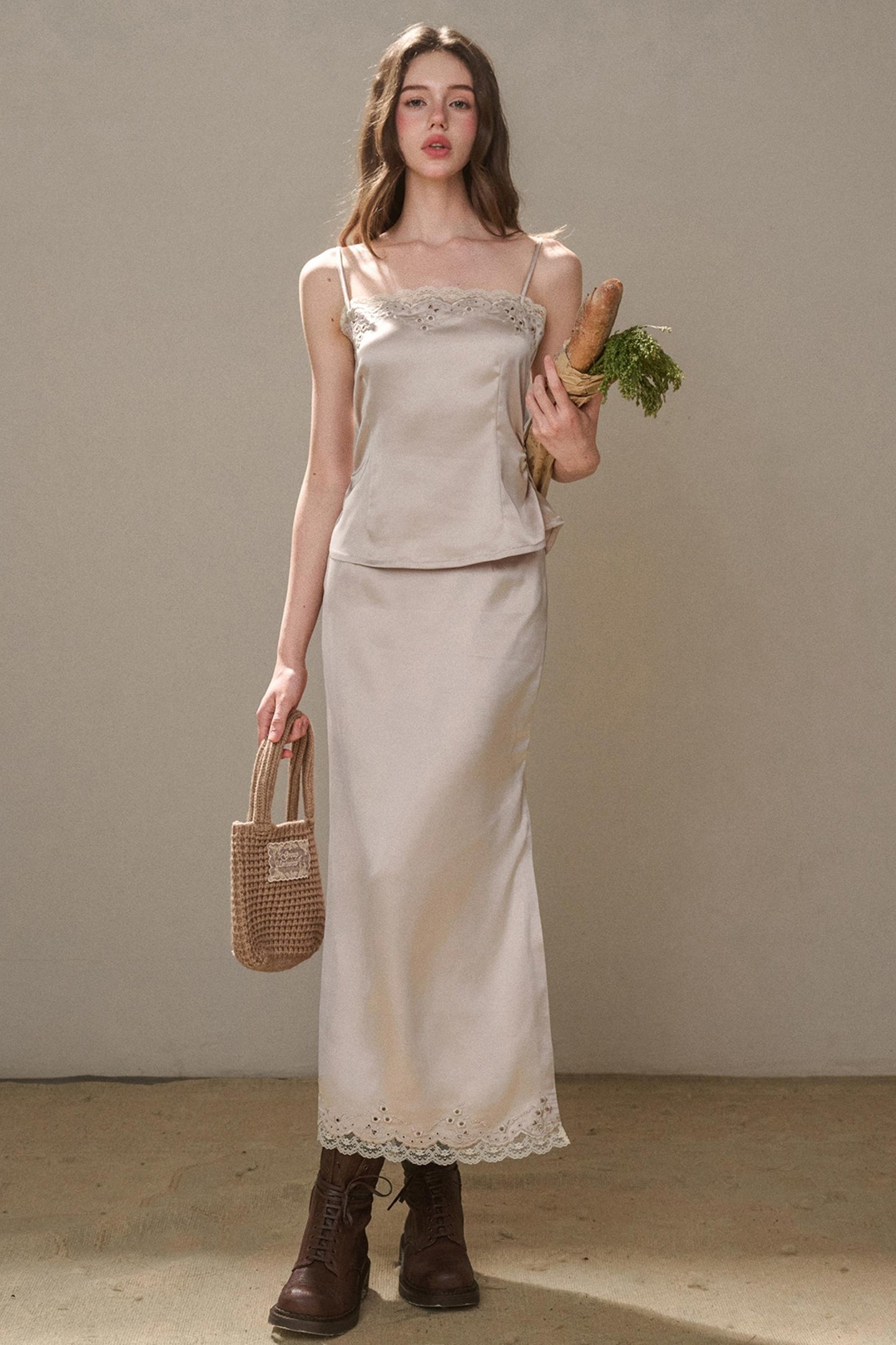 Comfortable Embroidery Top & Skirt Set-Up