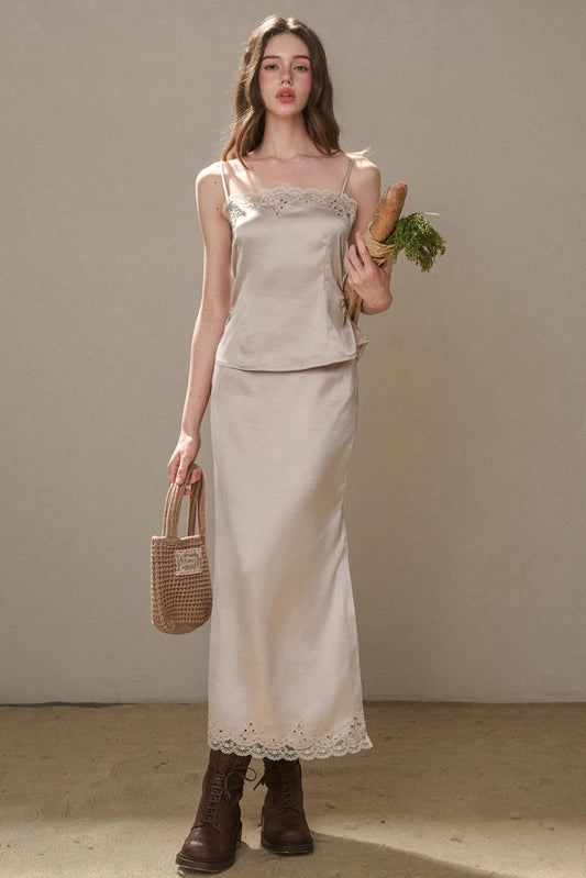 Comfortable Embroidery Top & Skirt Set-Up