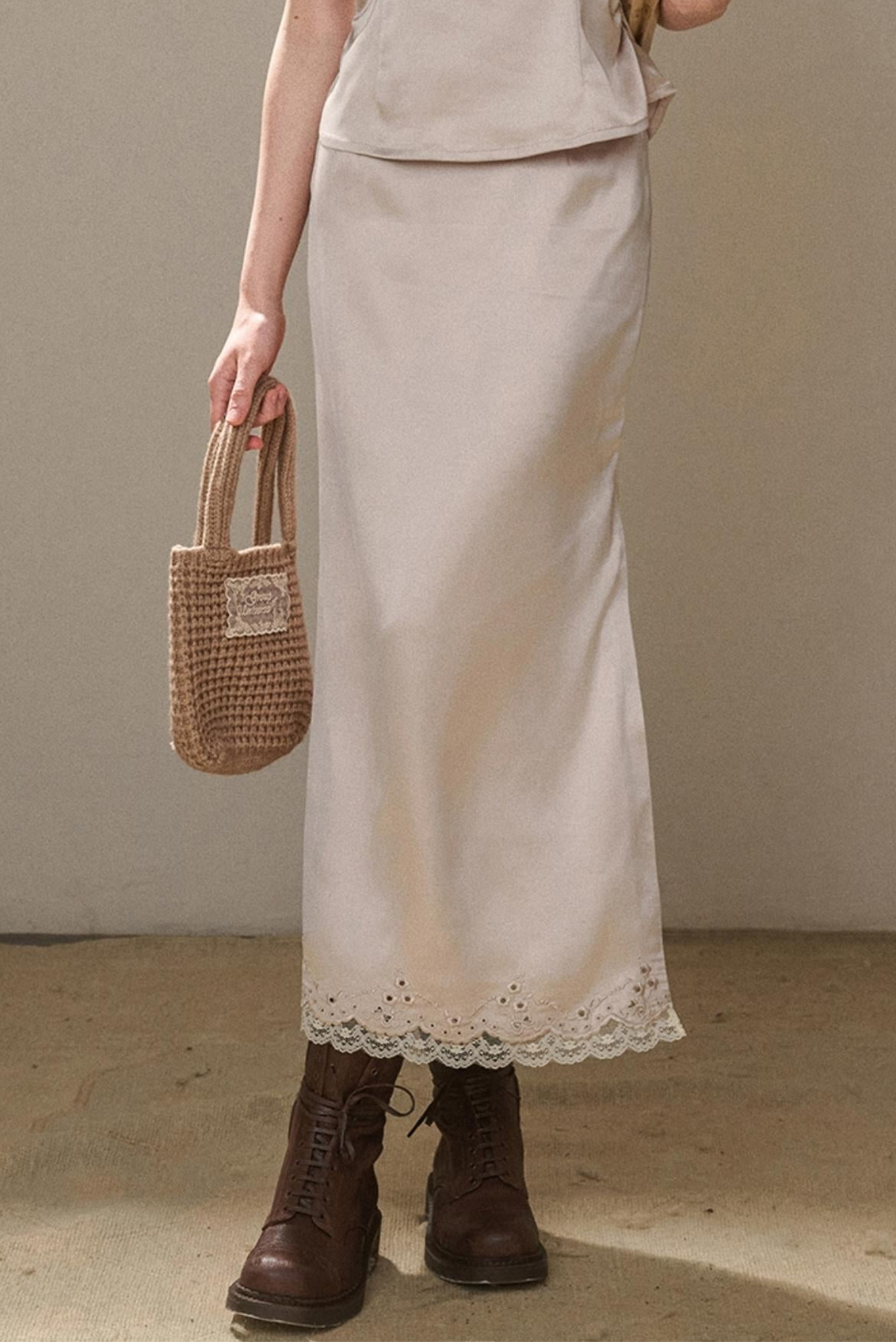 Comfortable Embroidery Top & Skirt Set-Up