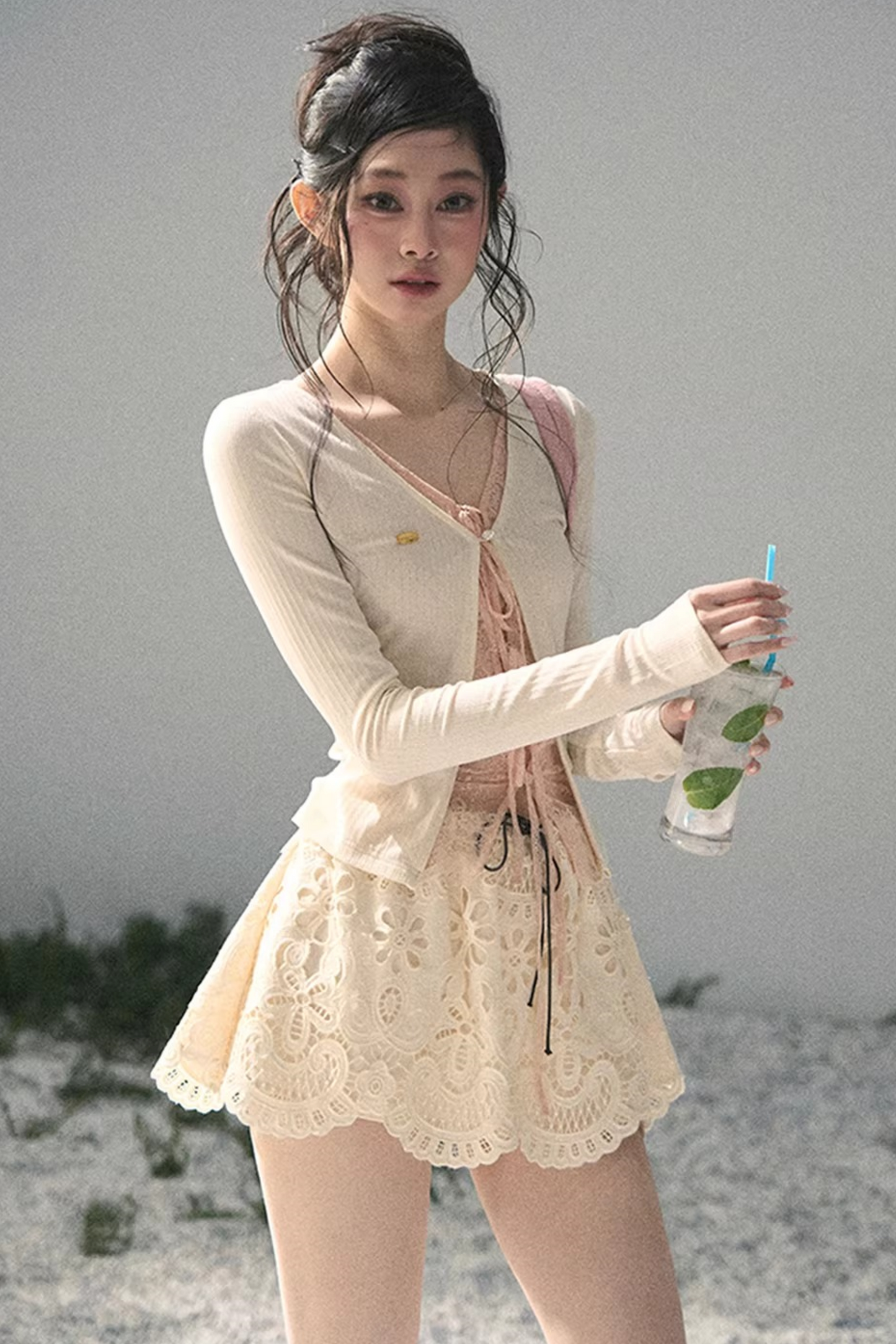 Lace Hollow-Out Top