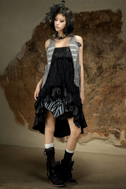 Asymmetrischer Rock mit hoher Taille