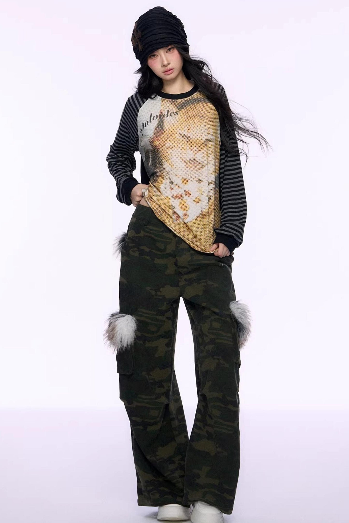 Cat Print Raglan Knit Top