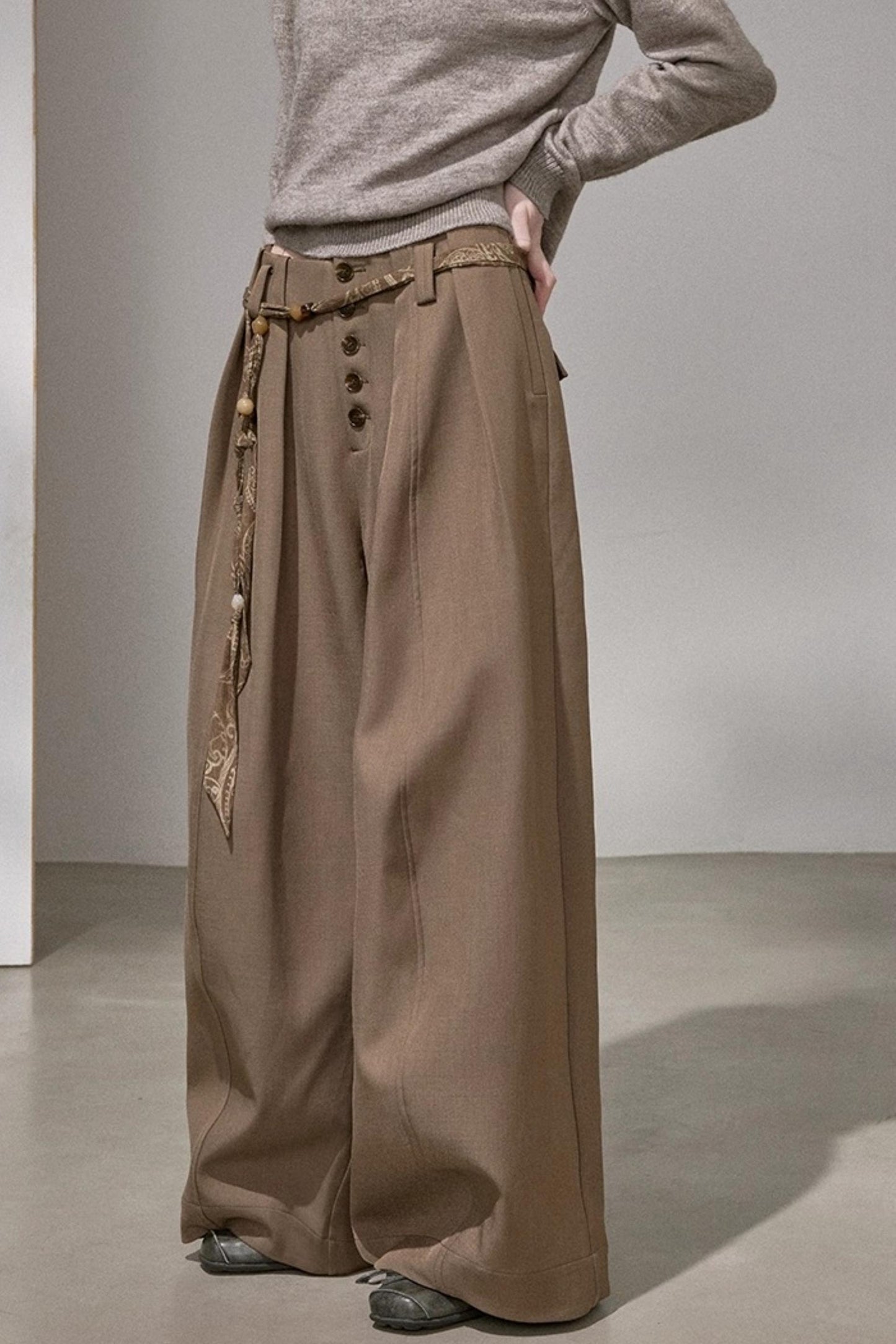 Button Pleated Winter Pants