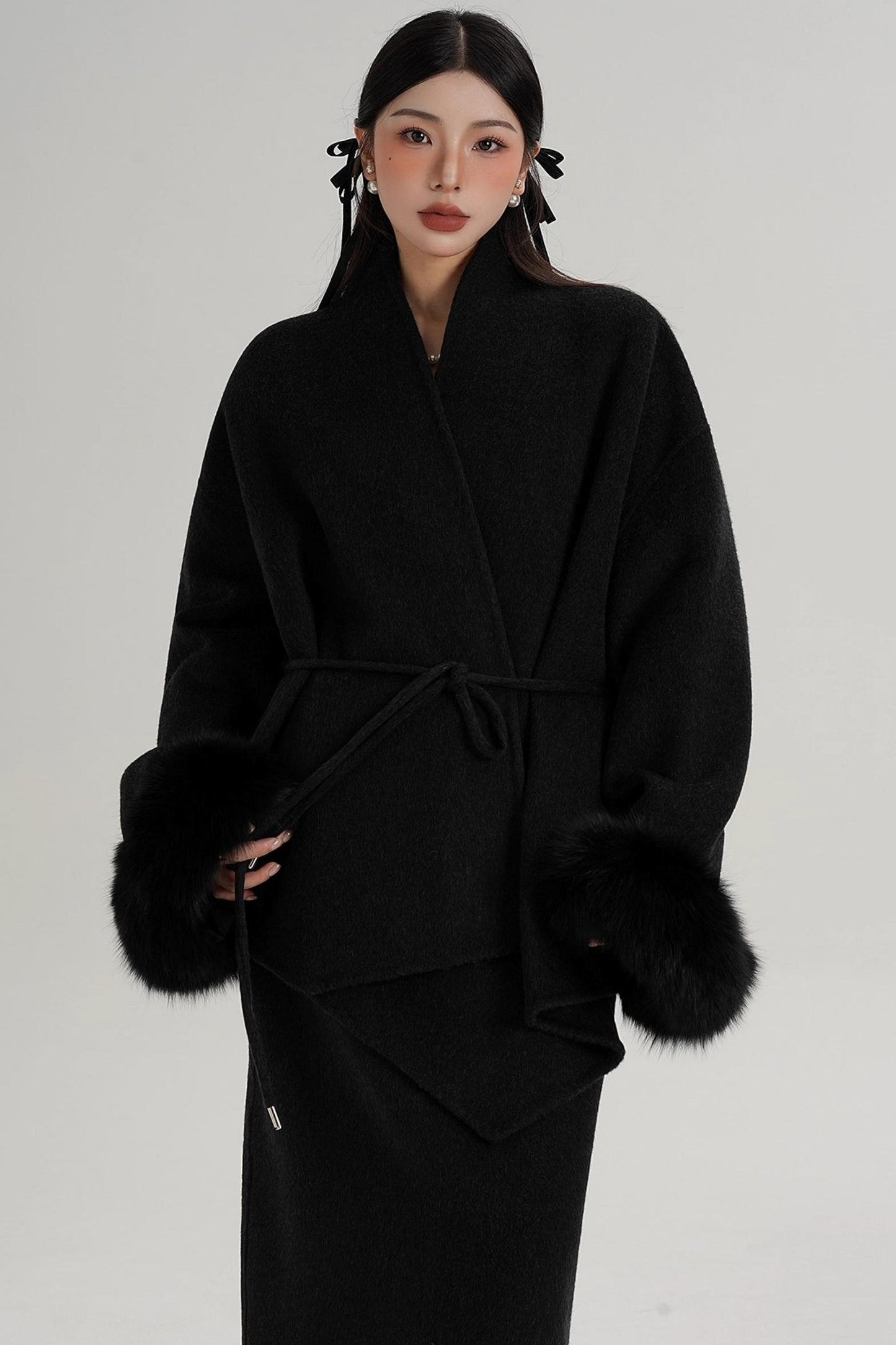 Elegant Fox Fur Sleeve Wool Coat