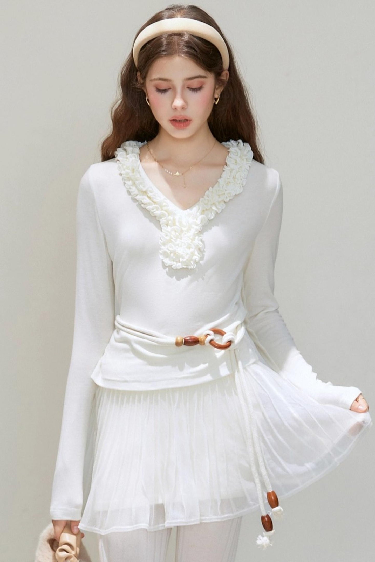 V-Neck Long-Sleeved Base Shirt