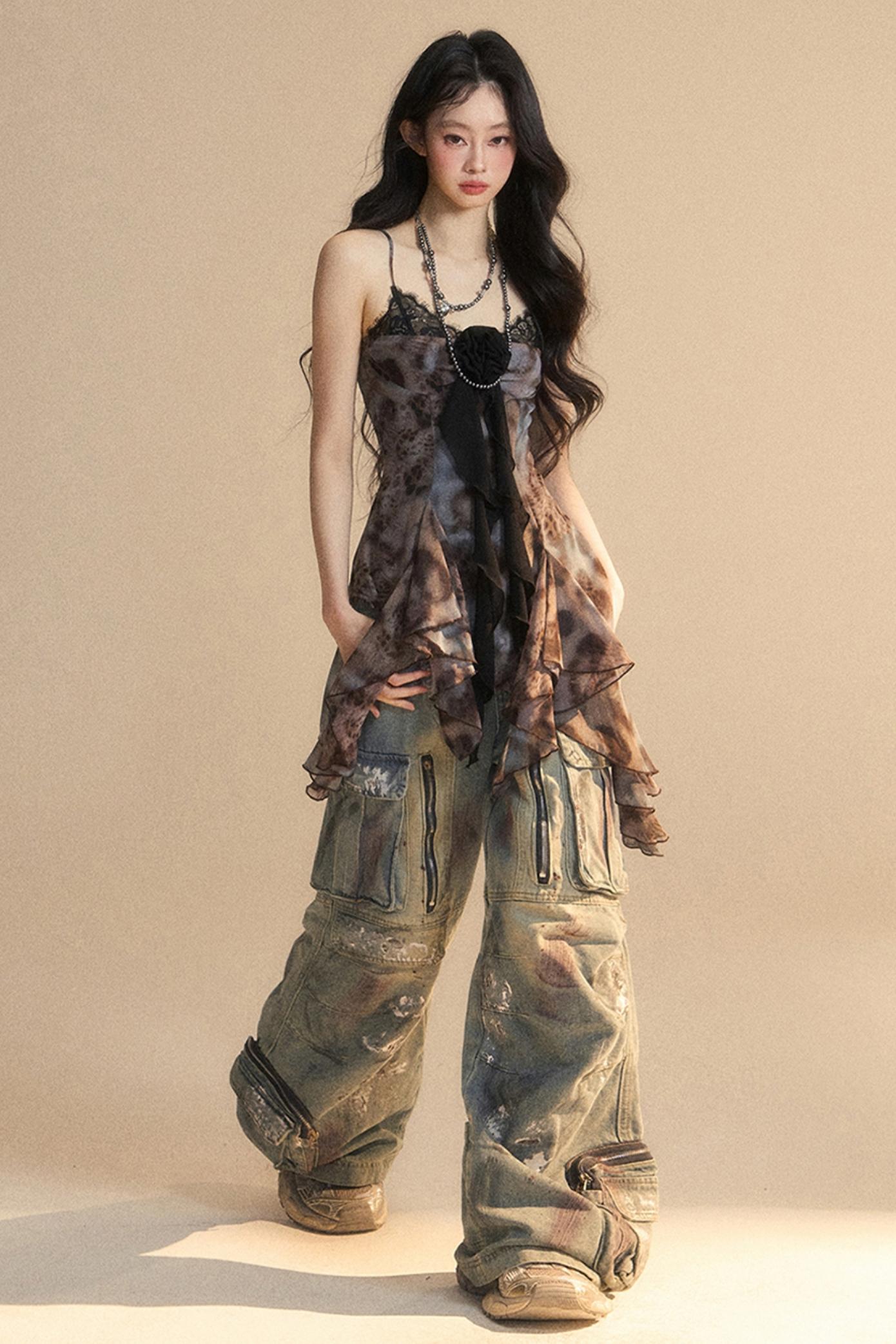 Waist-Shaped Lace Top