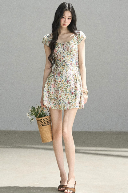 Youthful Floral Puffy Dress