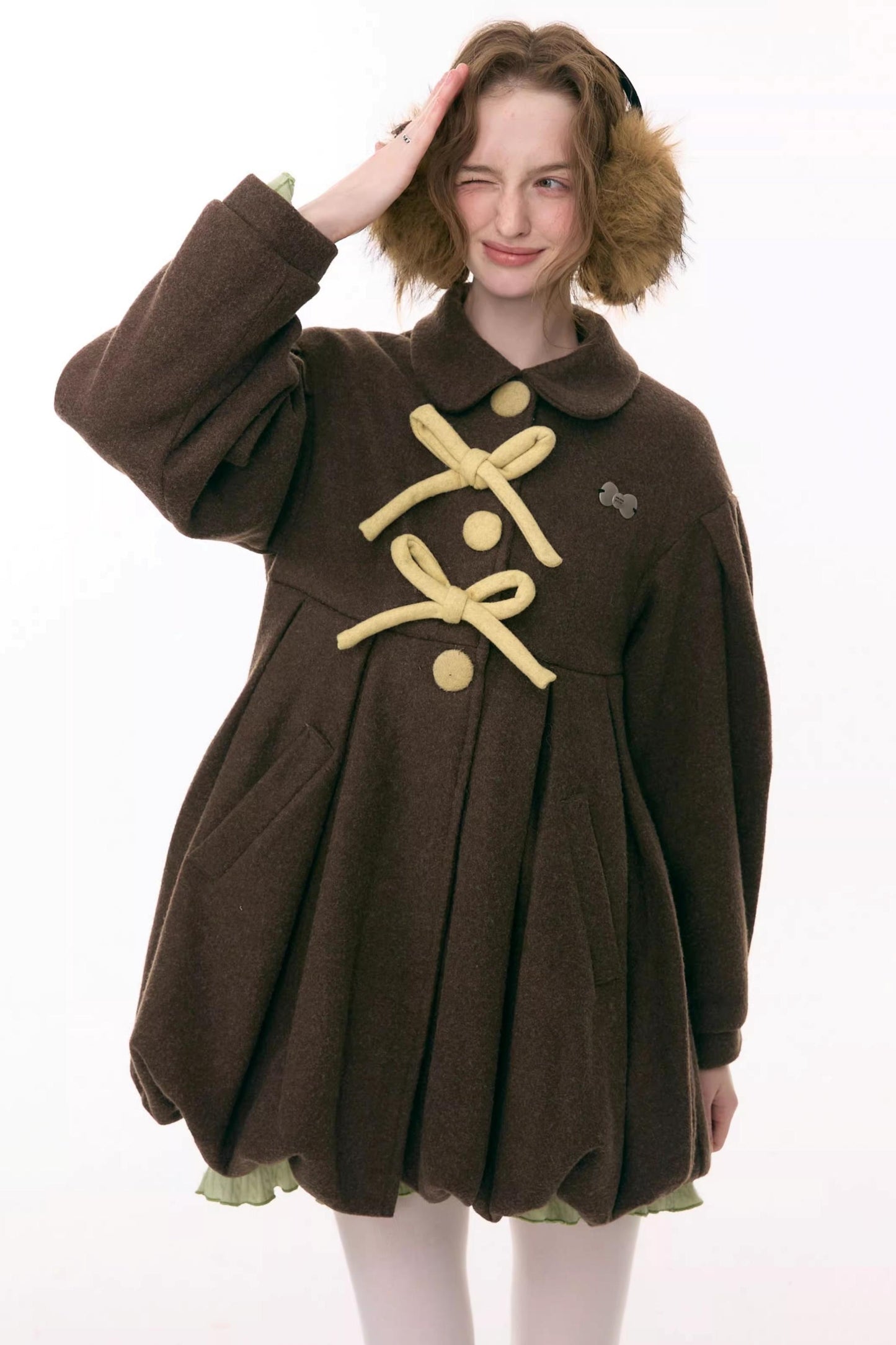 Bowknot Doll Collar Woolen Coat