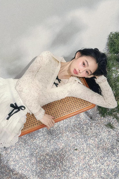 Blurred Focus Lace Top