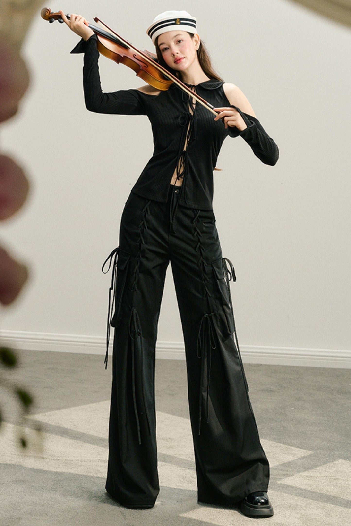 Flabby LEG-LENGTH STRAPPY PANTS