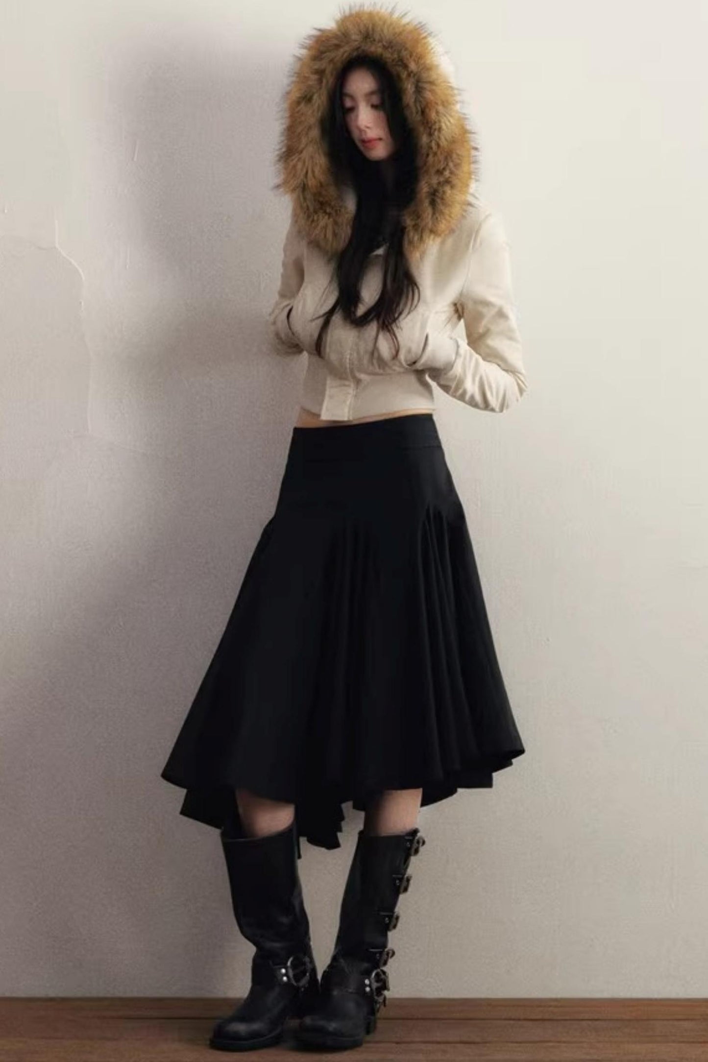 Edge Large Irregular Skirt