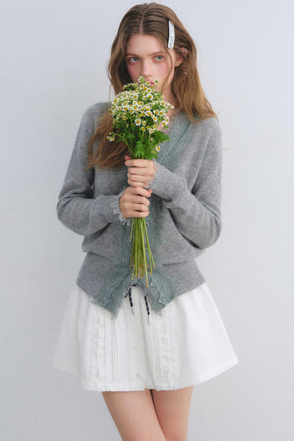 Wool Lace V-Neck Knit Top