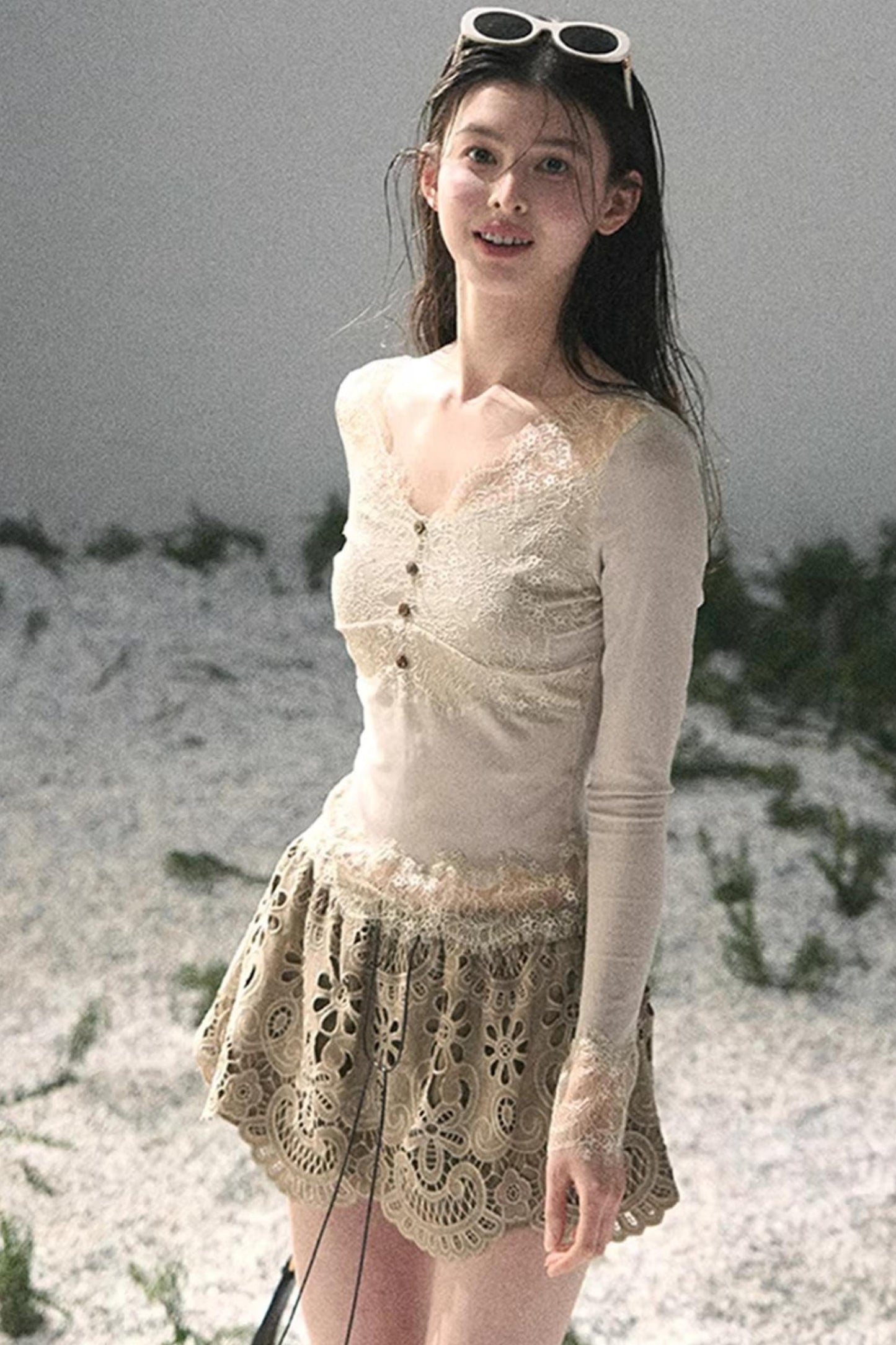 Wind Trace Lace Top