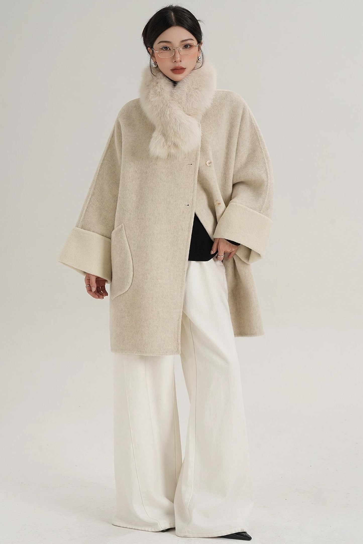 Elegant Fox Fur Collar Wool Cape Coat