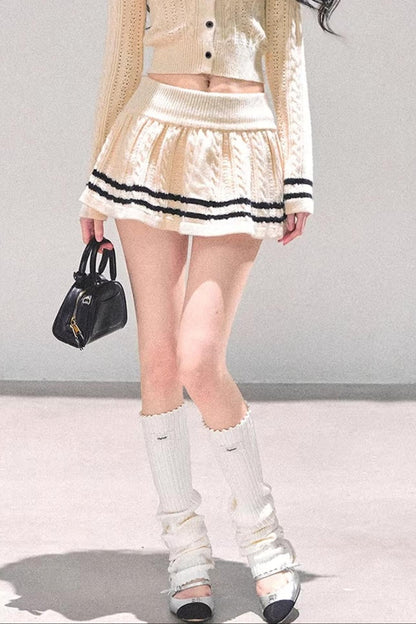 Red Evening Breeze Knitted Sweater Set-Up