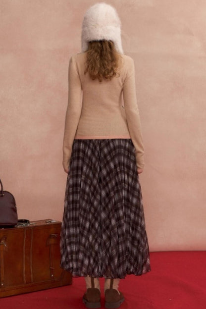 Contrasting Color Layered Sweater