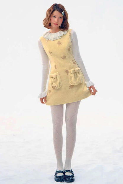 Three-Dimensional Lace Knit Slim Top