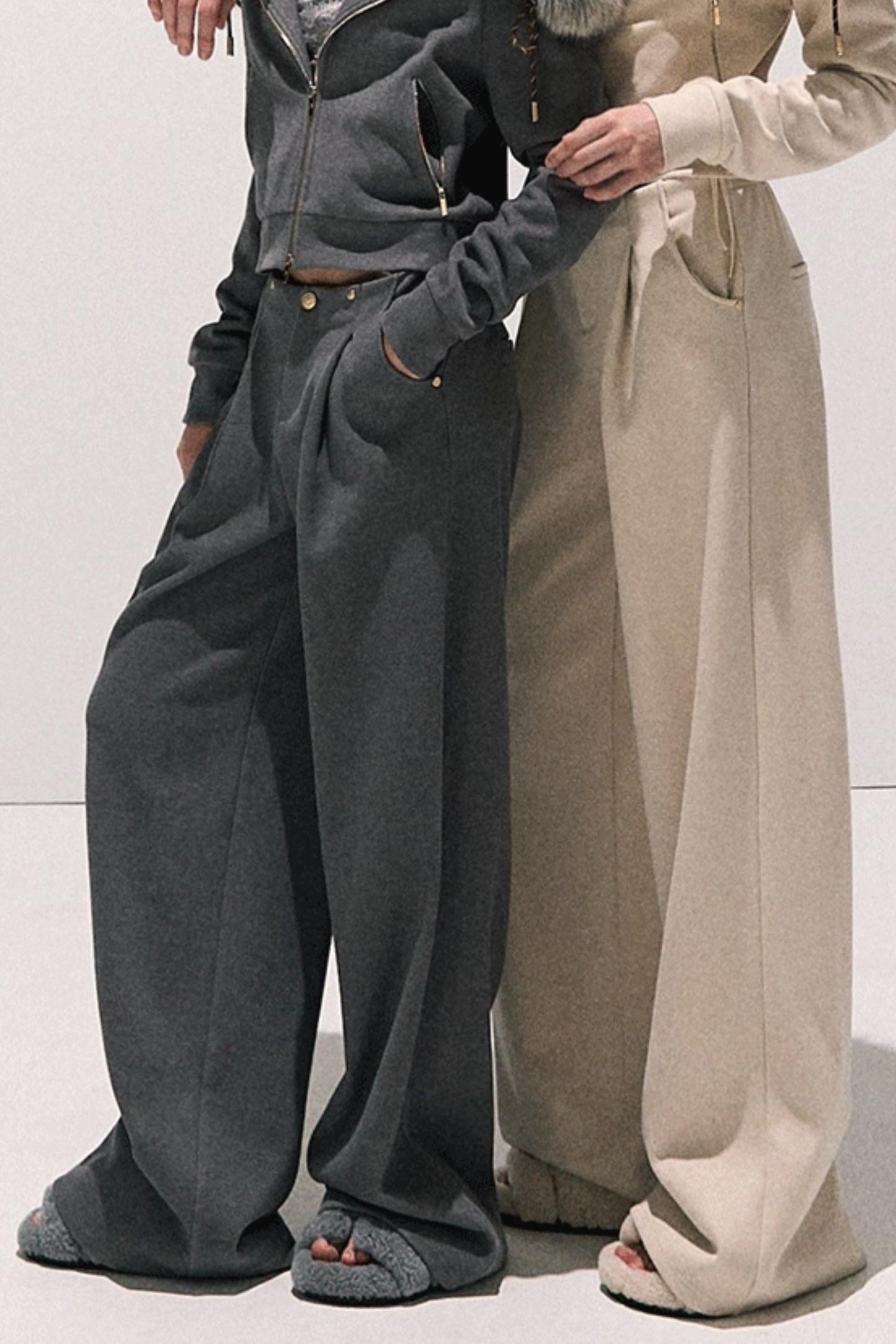 Basic Wool High-Waisted Wide-Leg Trousers