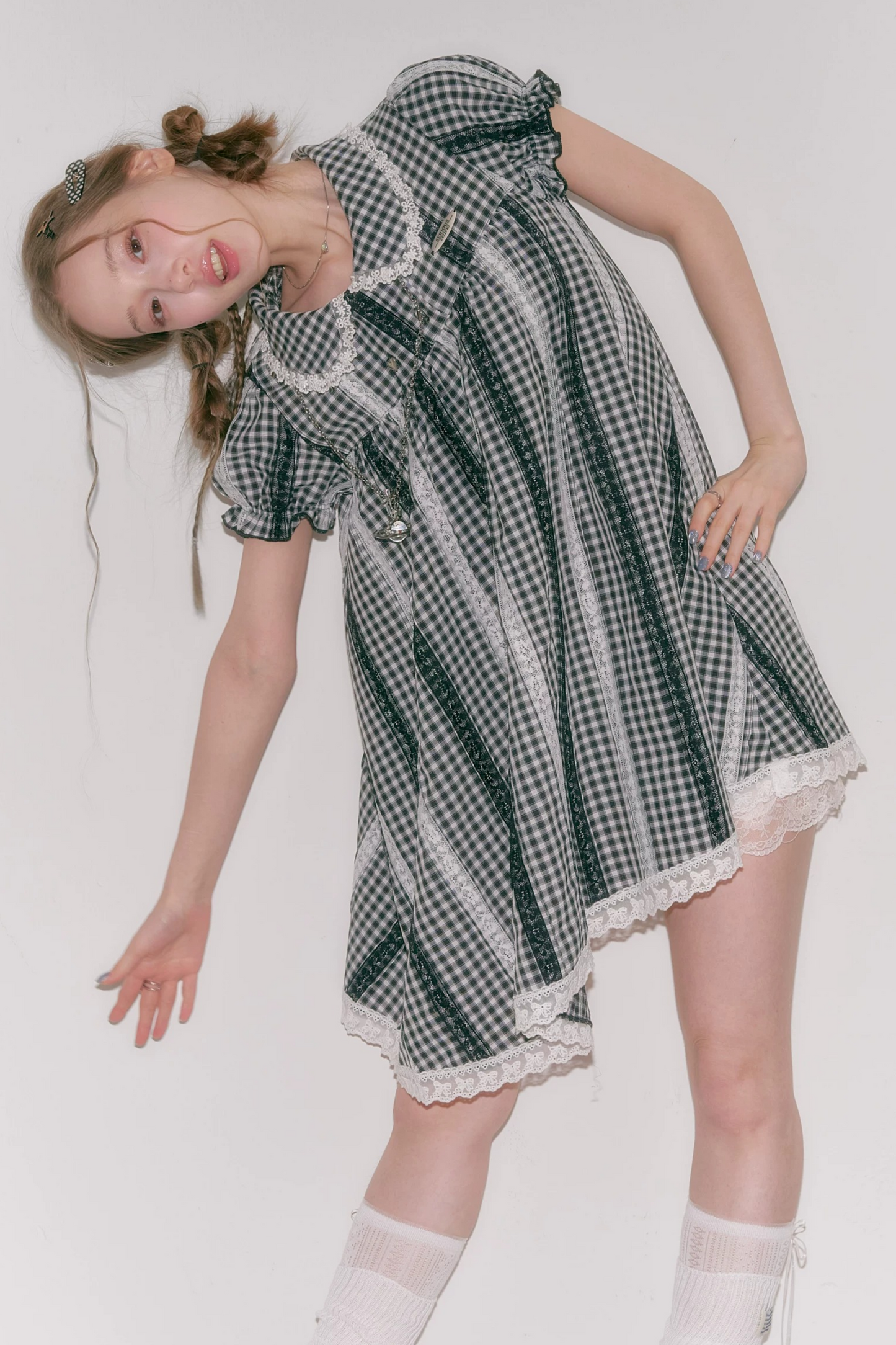 Retro Plaid Doll Collar Lace Dress