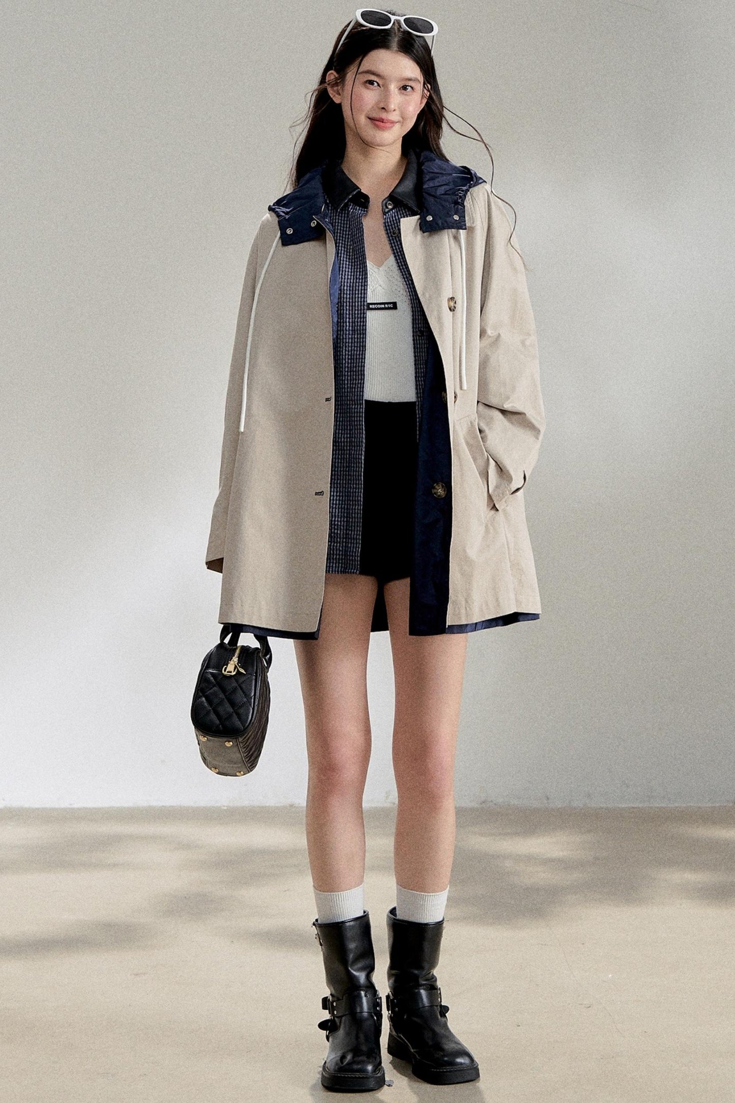 Textured White V-Neck Knitted Suspender Top