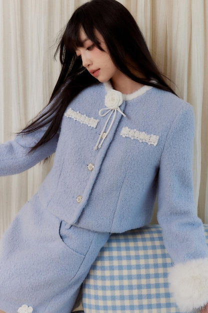 Blumengeschmückter eleganter Anzug-Set 