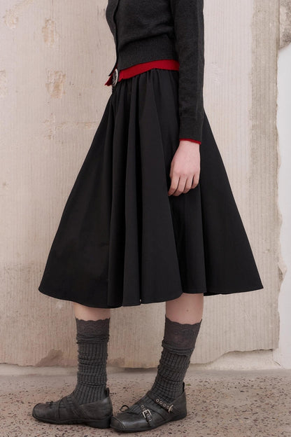 Three-Dimensional Pleated Skirt