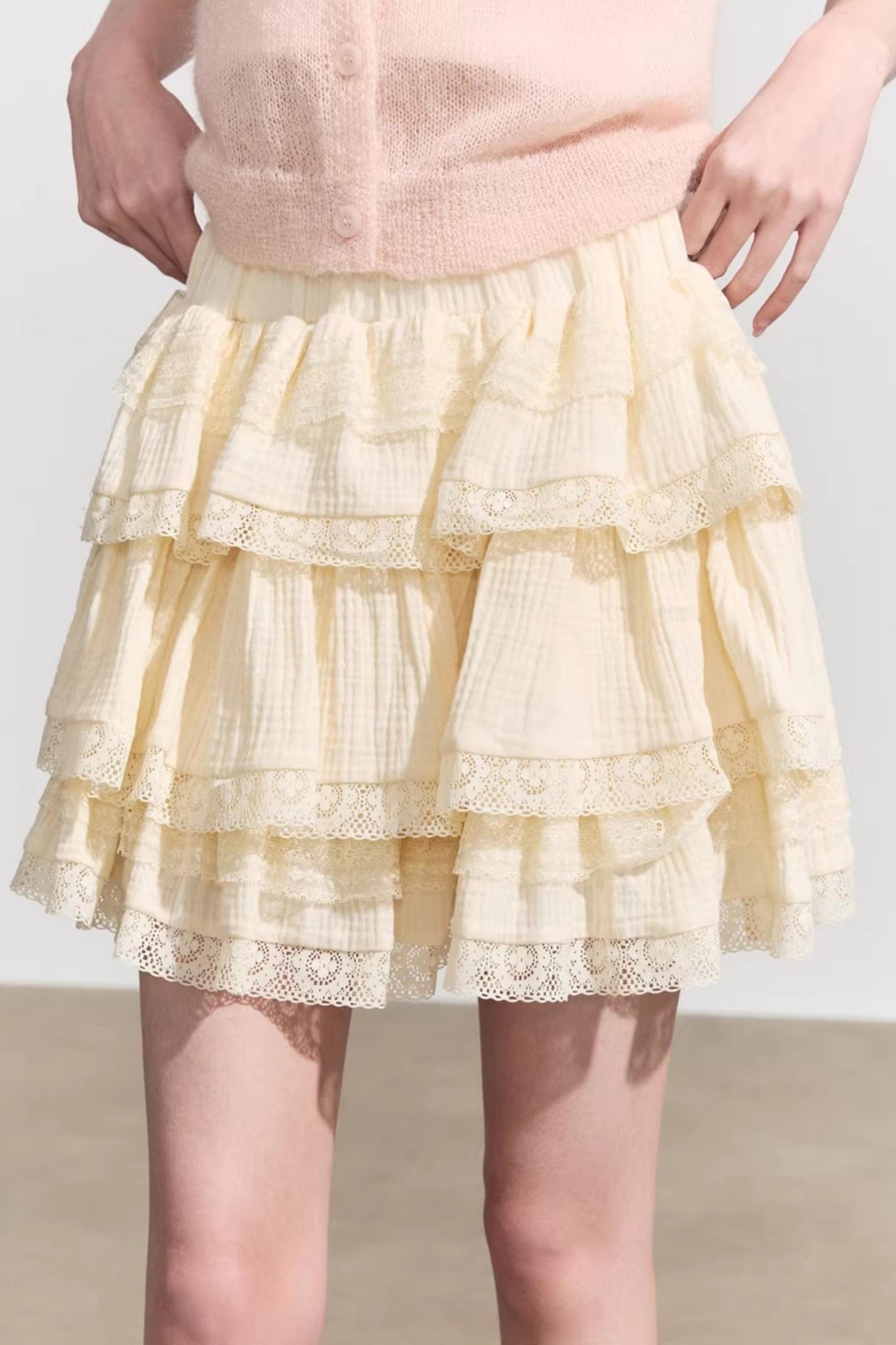 Retro High-Waisted Denim Mini Skirt