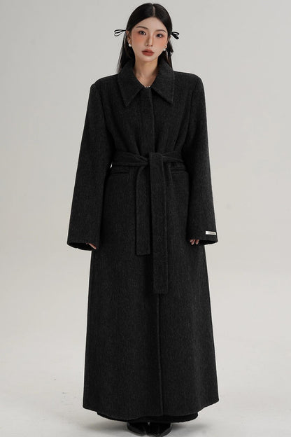 Elegant Extra-Long Wool Coat