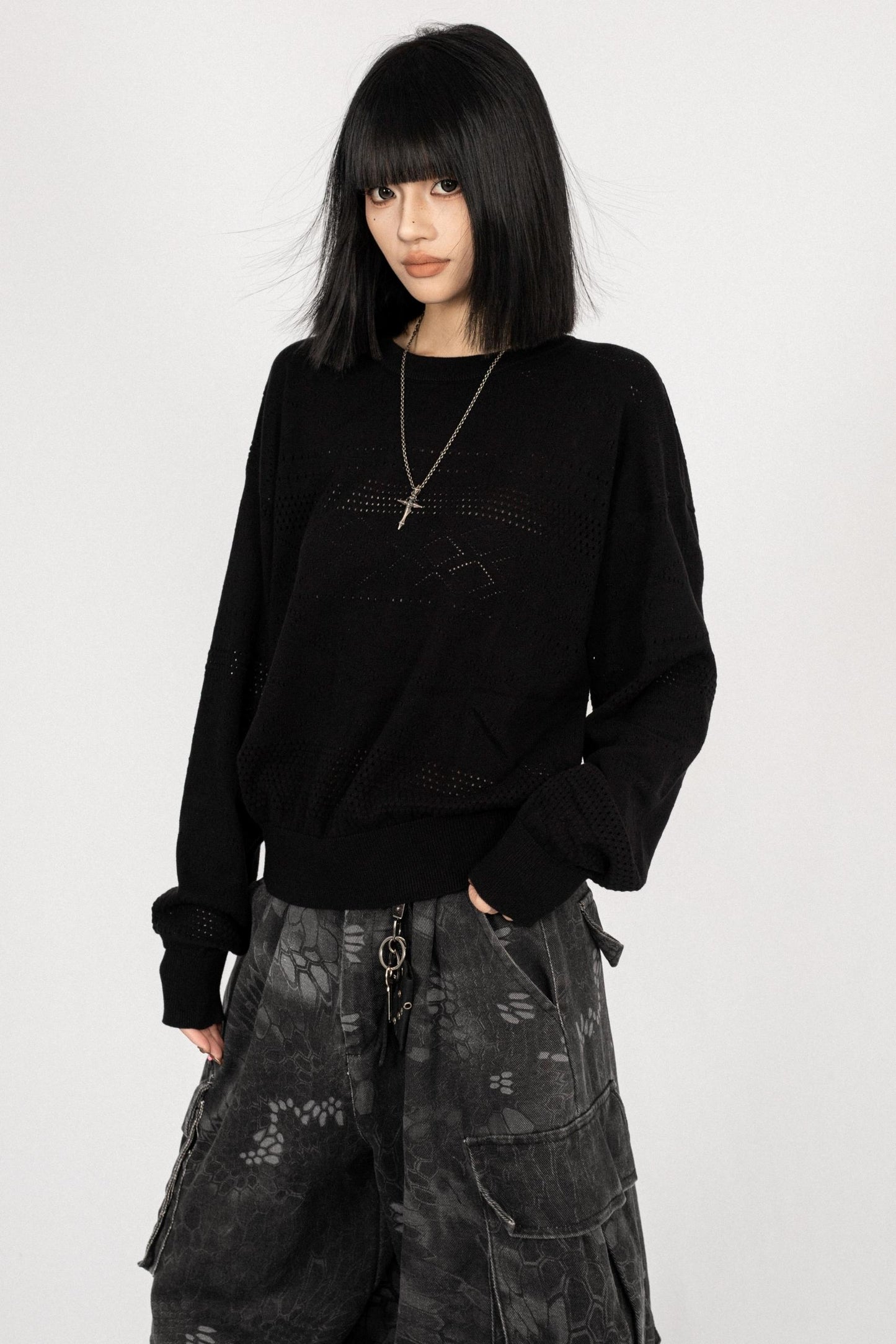 Simple Black Knitwear Sweater