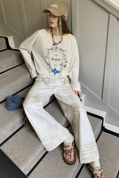 Comfortable Bow Appliqué Distressed Jeans