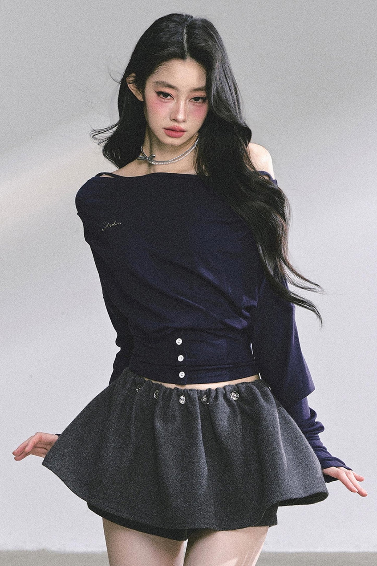 Magazine Long-Sleeved Top