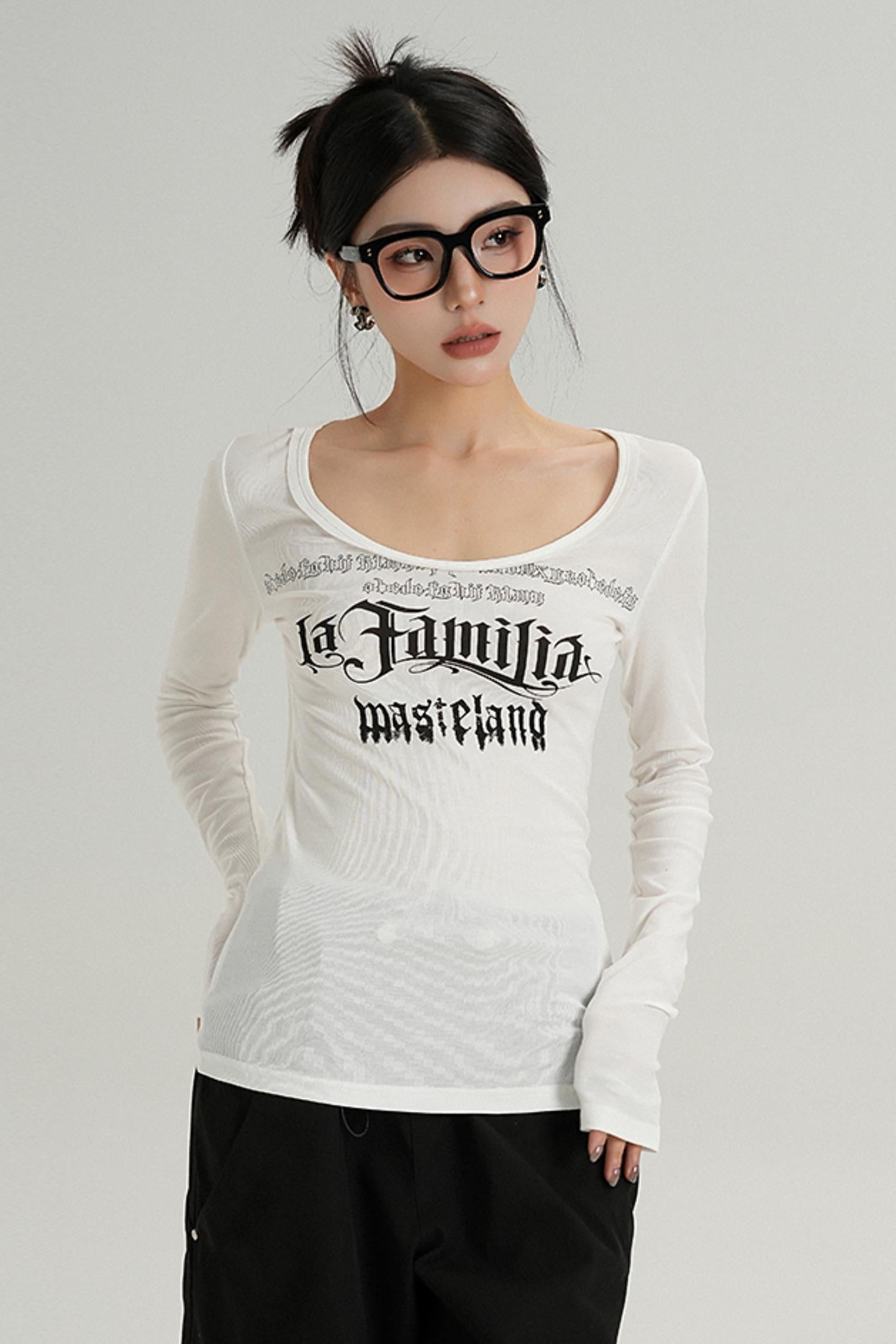 Slim Fit Letters Scoop Neck Shirt