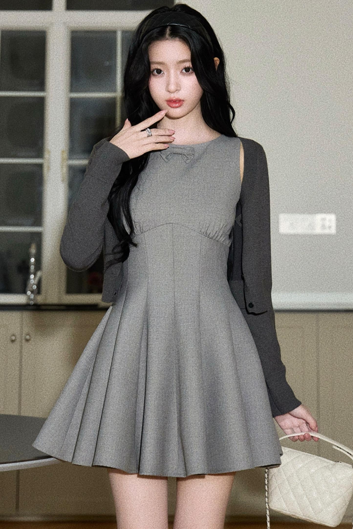 Anne's Diary Off-Shoulder Dress Set-Up