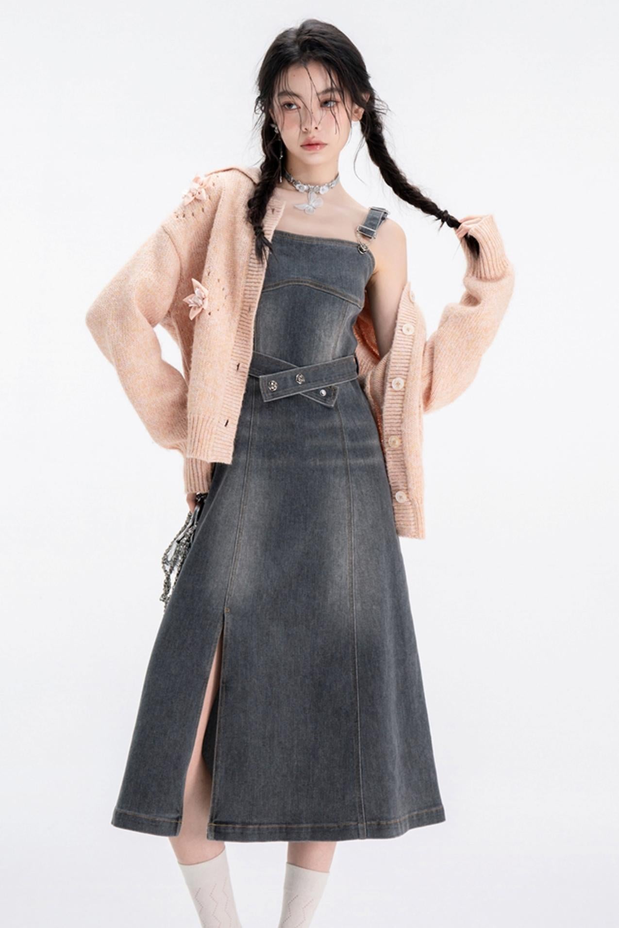 Robe à bretelles en denim lavé déchiré 