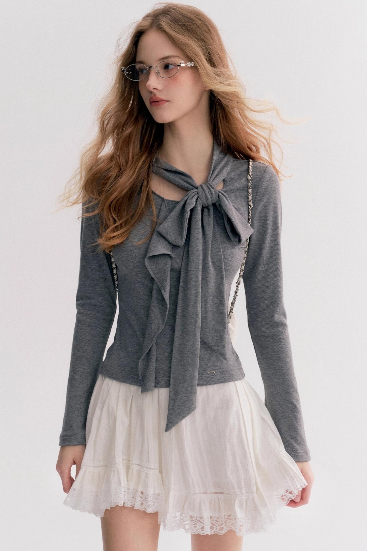 Romantic French Streamer Bow V-Neck Slim T-Shirt