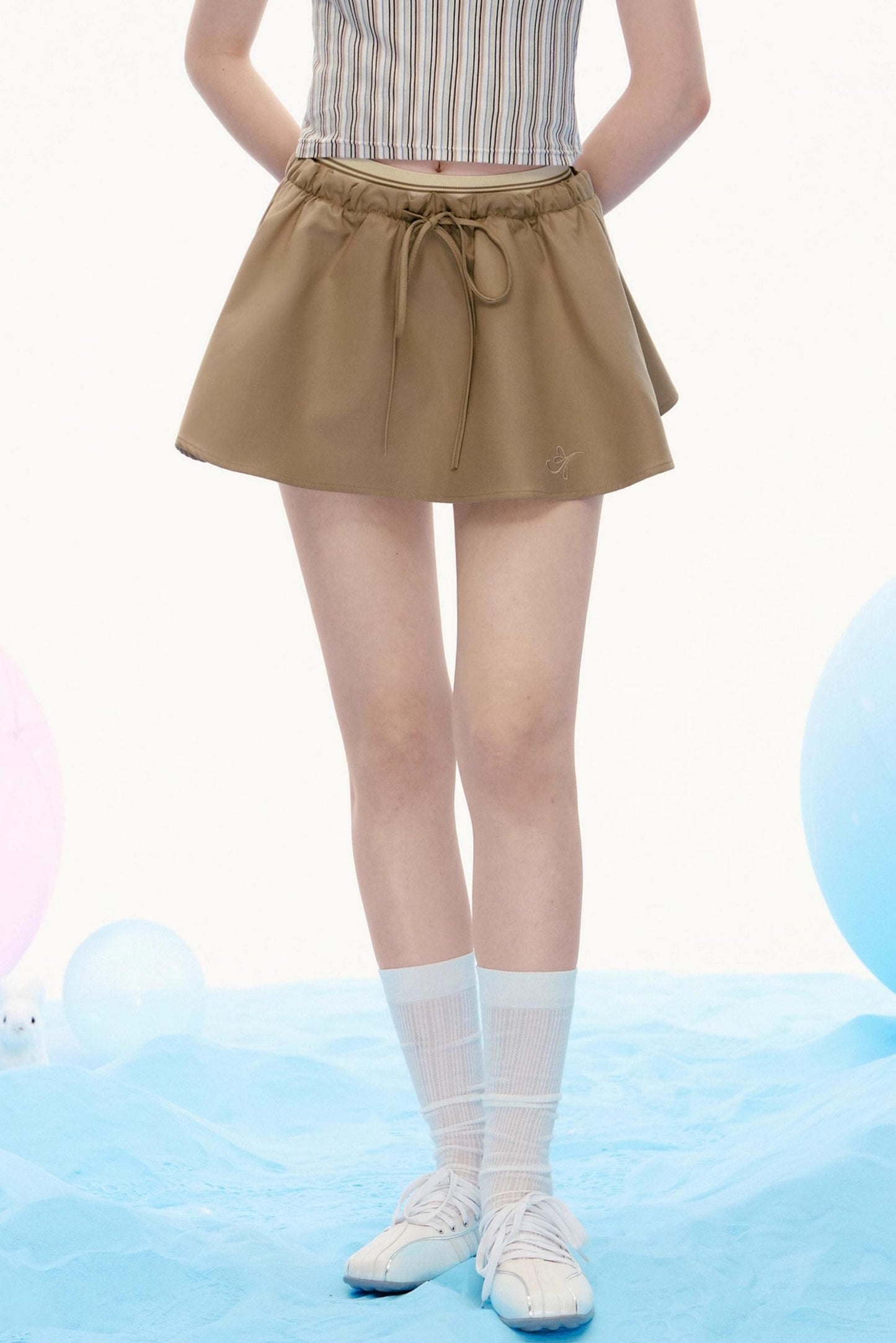 Vintage Embroidered Cropped Skirt