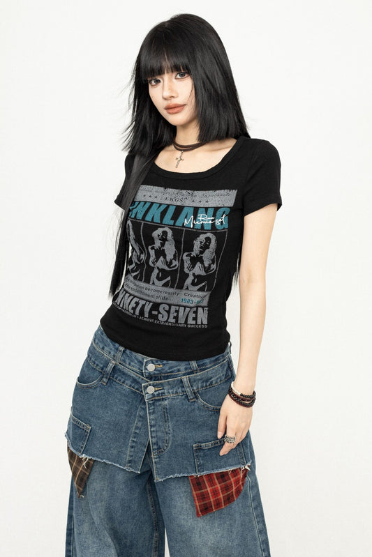 Retro Gal Print T-shirt