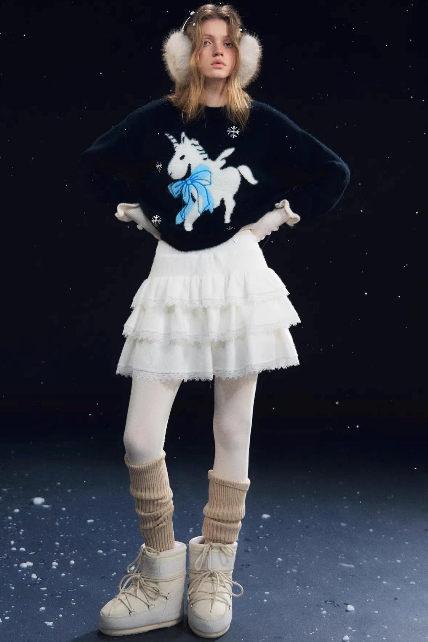 Lace Spliced Velvet Skirt