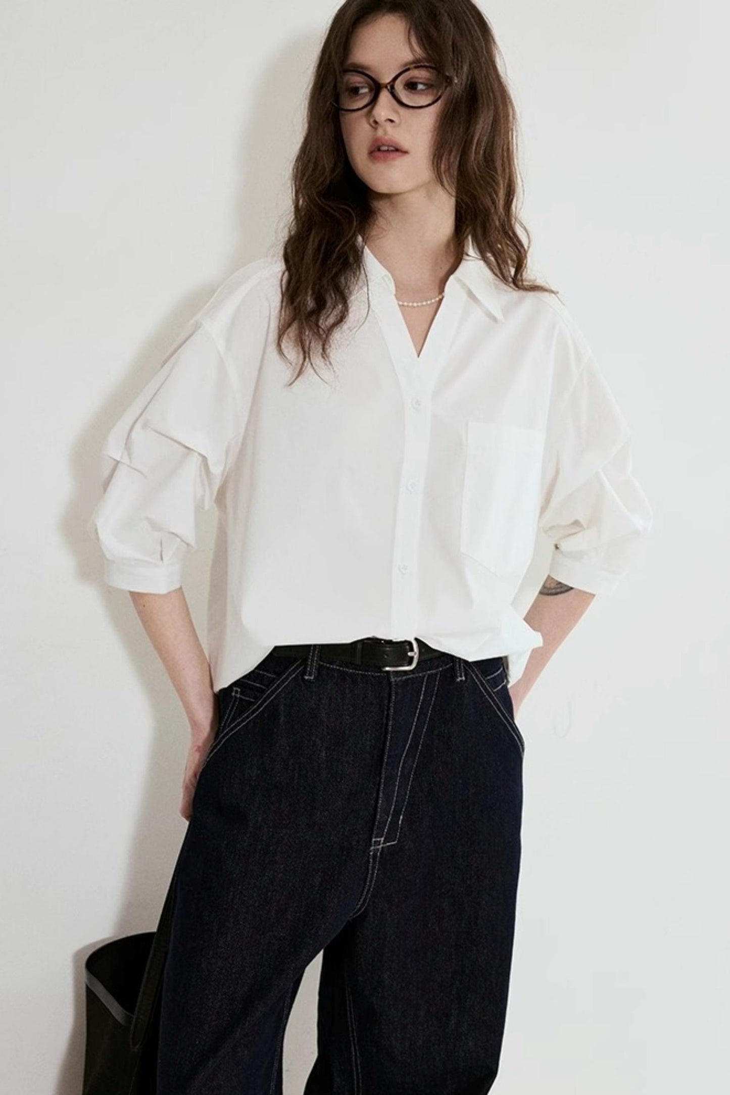 Chic V-Neck Cropped Summer Shirt