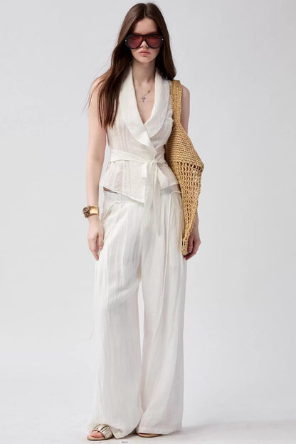 Elegant Line White Top