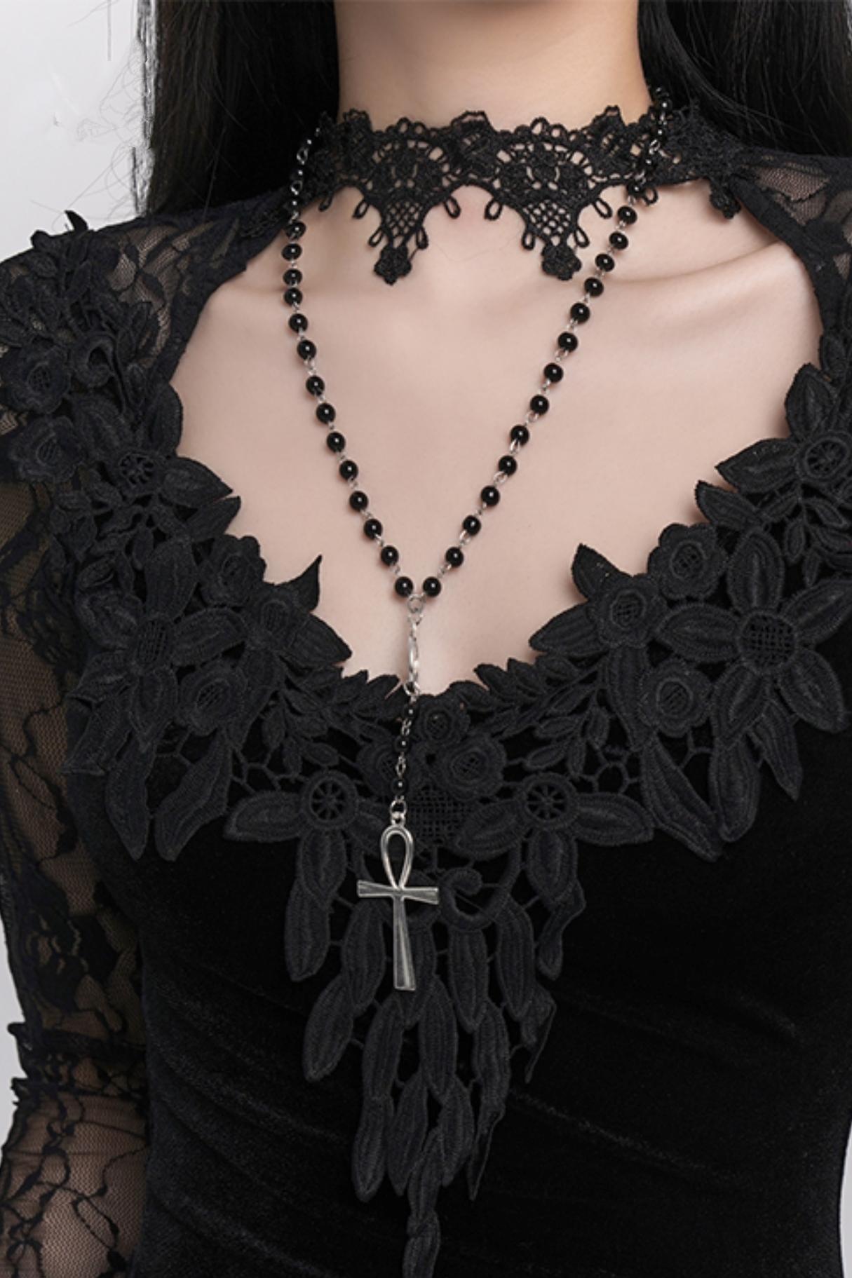 Ghost Girl, Dark Dark, Gothic Cross Necklace, Female Decoration, Clavicle Chain, Halloween Accessories, Outfits, Subcultures