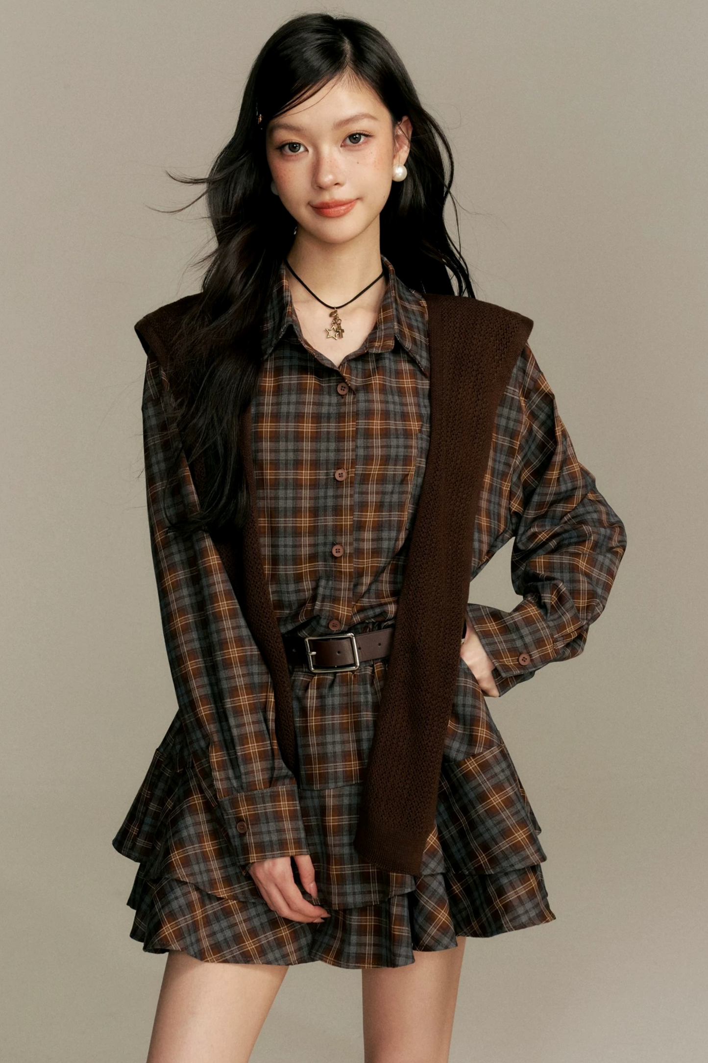 Shawl Paired Plaid Dress With Belt Set-Up