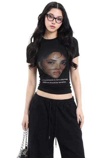 Retro Black Slim-Fitting Printed Top