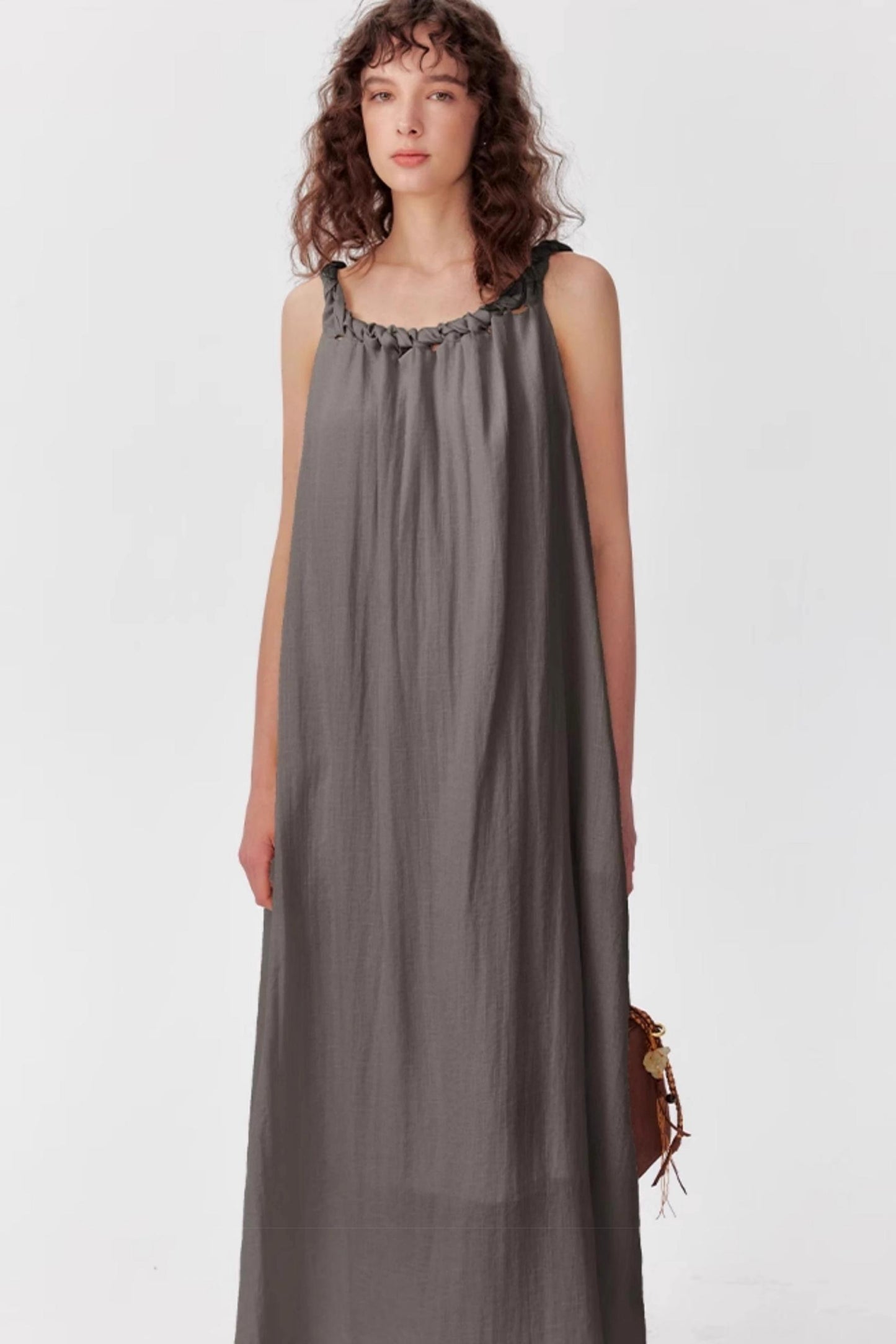 White M?bius Knot Dress