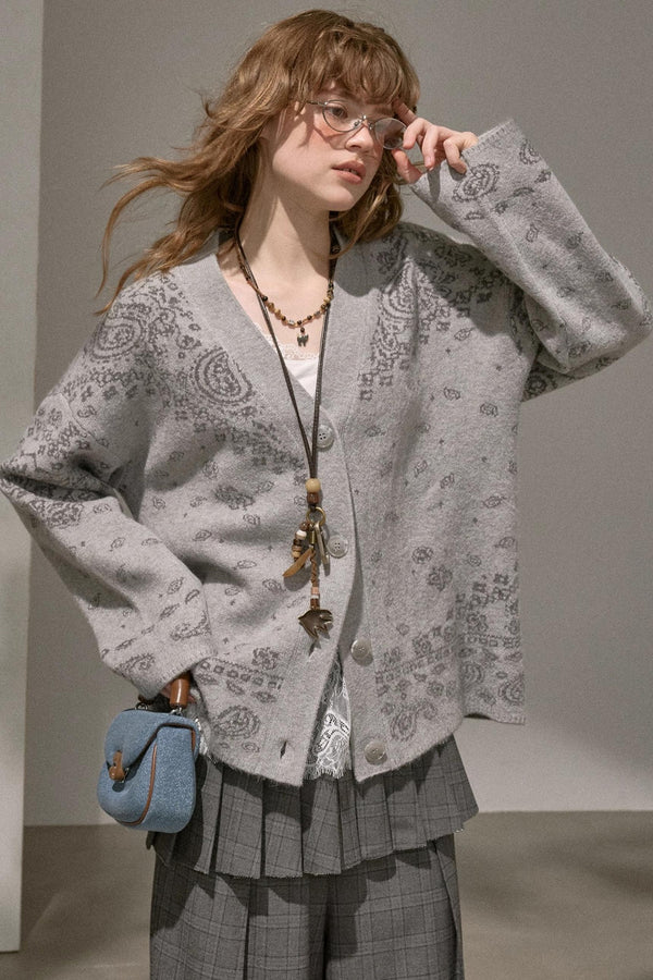 Cashew Flower V-Neck Premium Knit Cardigan