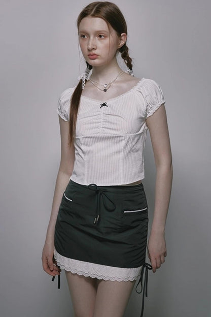 Nap Plaid Puff Sleeve Crop Top