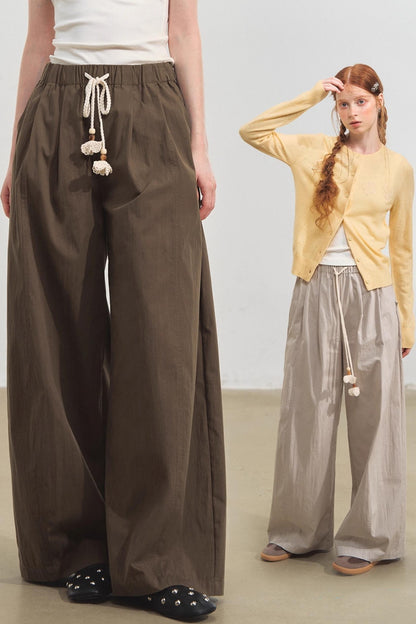 Wide-Leg Scimitar Pants