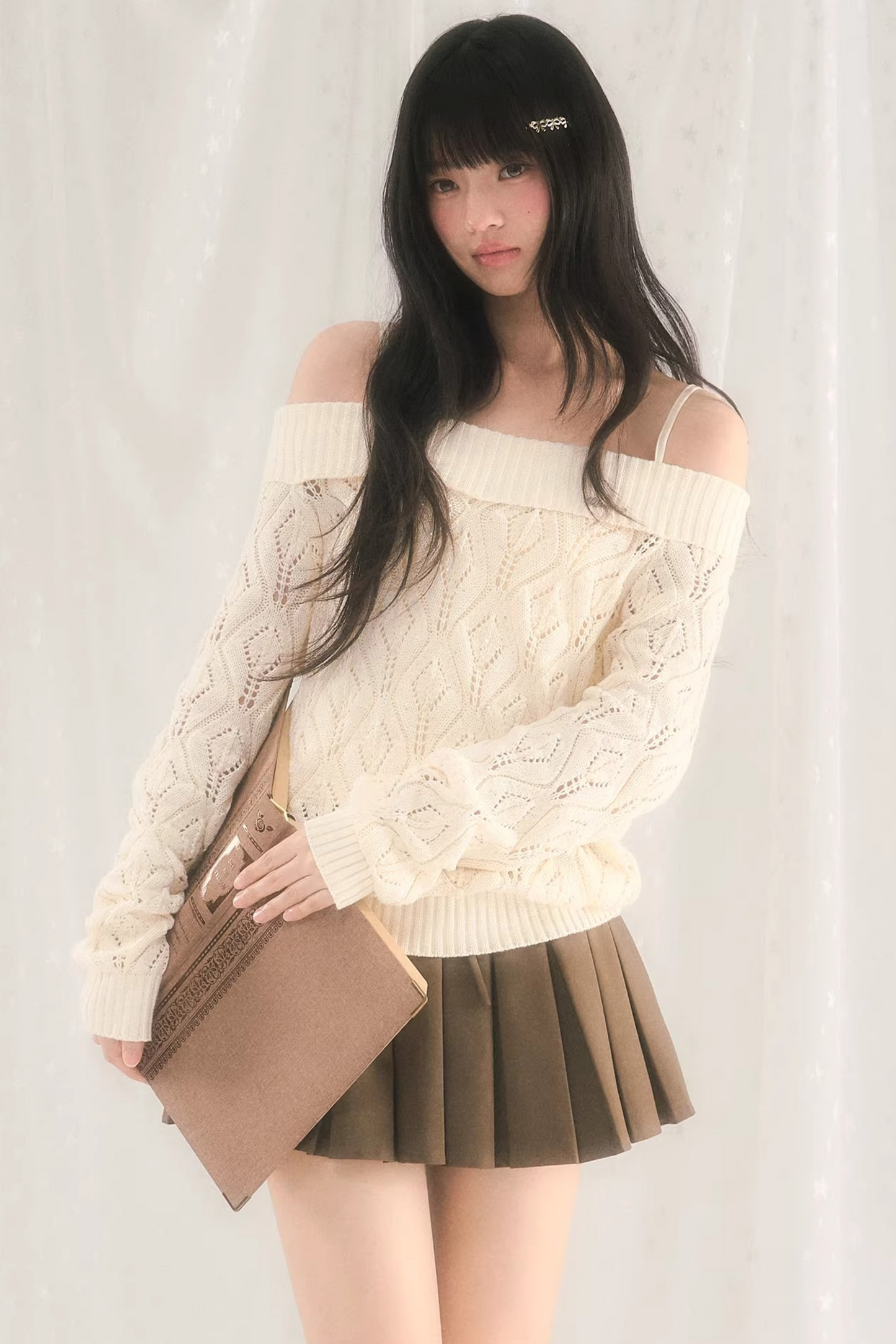 Retro Off-Shoulder Knit Top