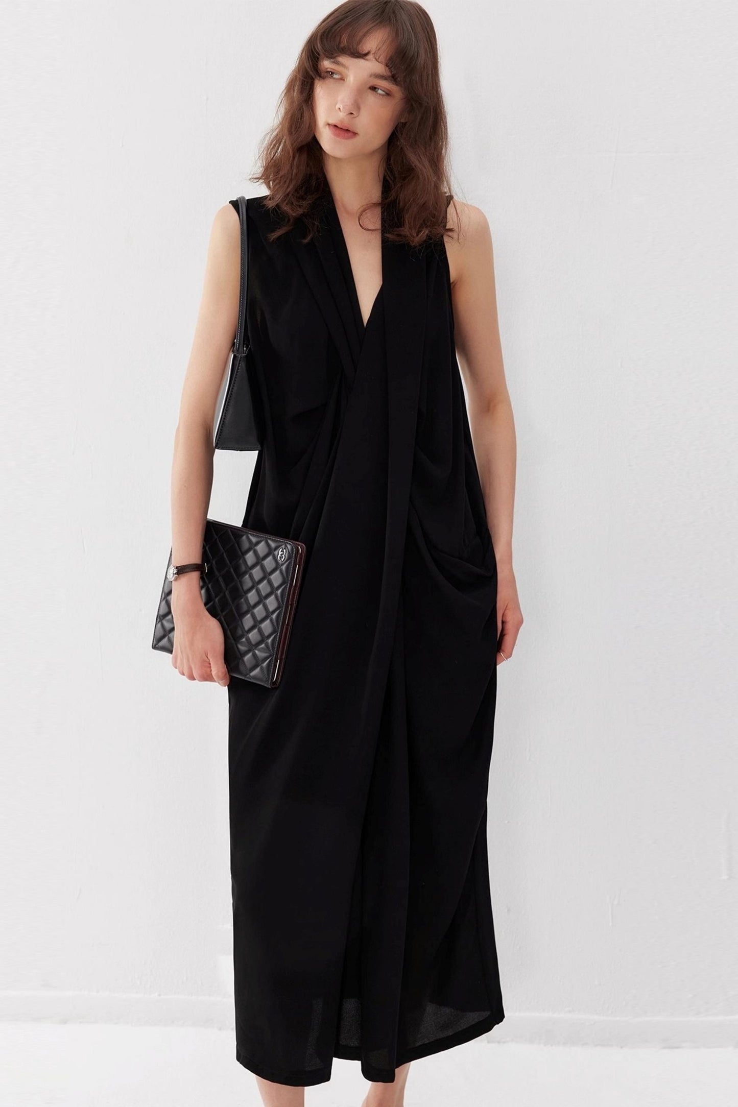 Twisted V-Neck Sleeveless Maxi Dress