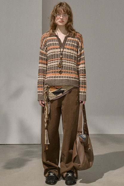 Contrast Fleece V-Neck Knit Top